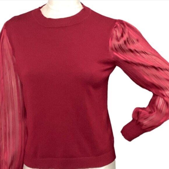 89th + Madison Solid Knit w/Metallic Striped Sleeve Top Sz S Red 184K - Picture 2 of 10